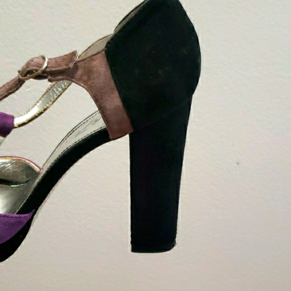 Beverly Freedman Colorblock Suede Heels - Picture 5 of 5